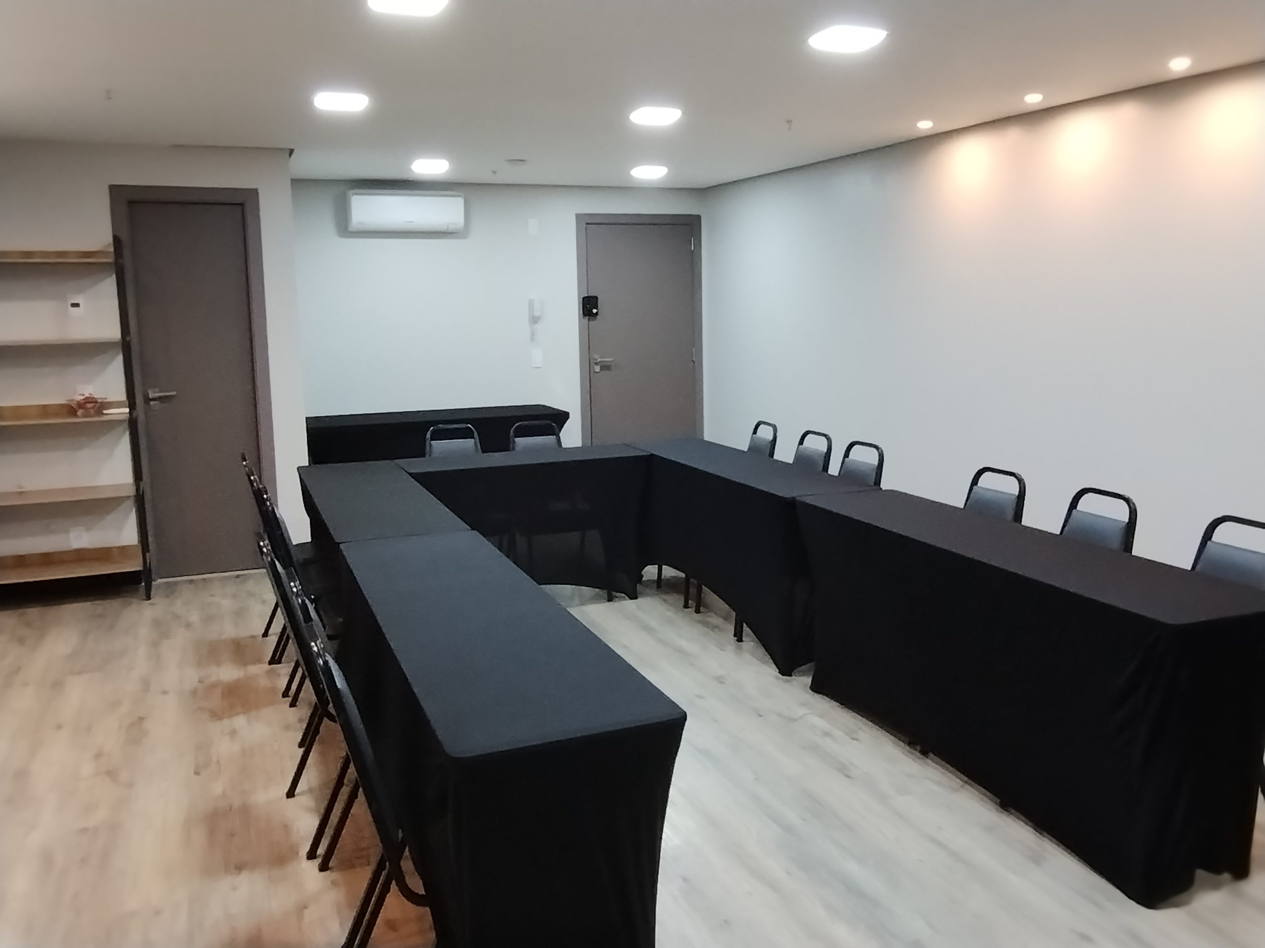 Sala de Treinamento Formato U