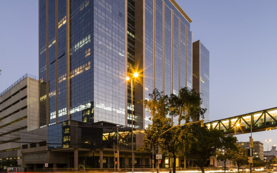 Fachada do Walk Offices, Av. Praia de Belas, 1212, Porto Alegre